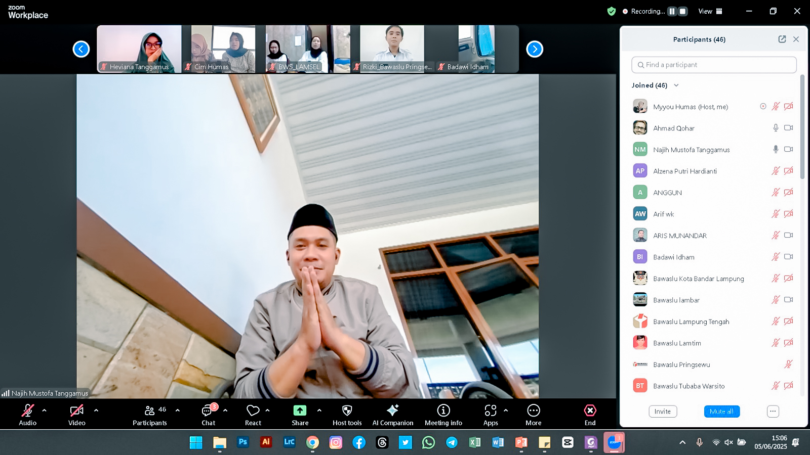 Ketua Bawaslu Kabupaten Tanggamus Ikuti Zooom Meeting