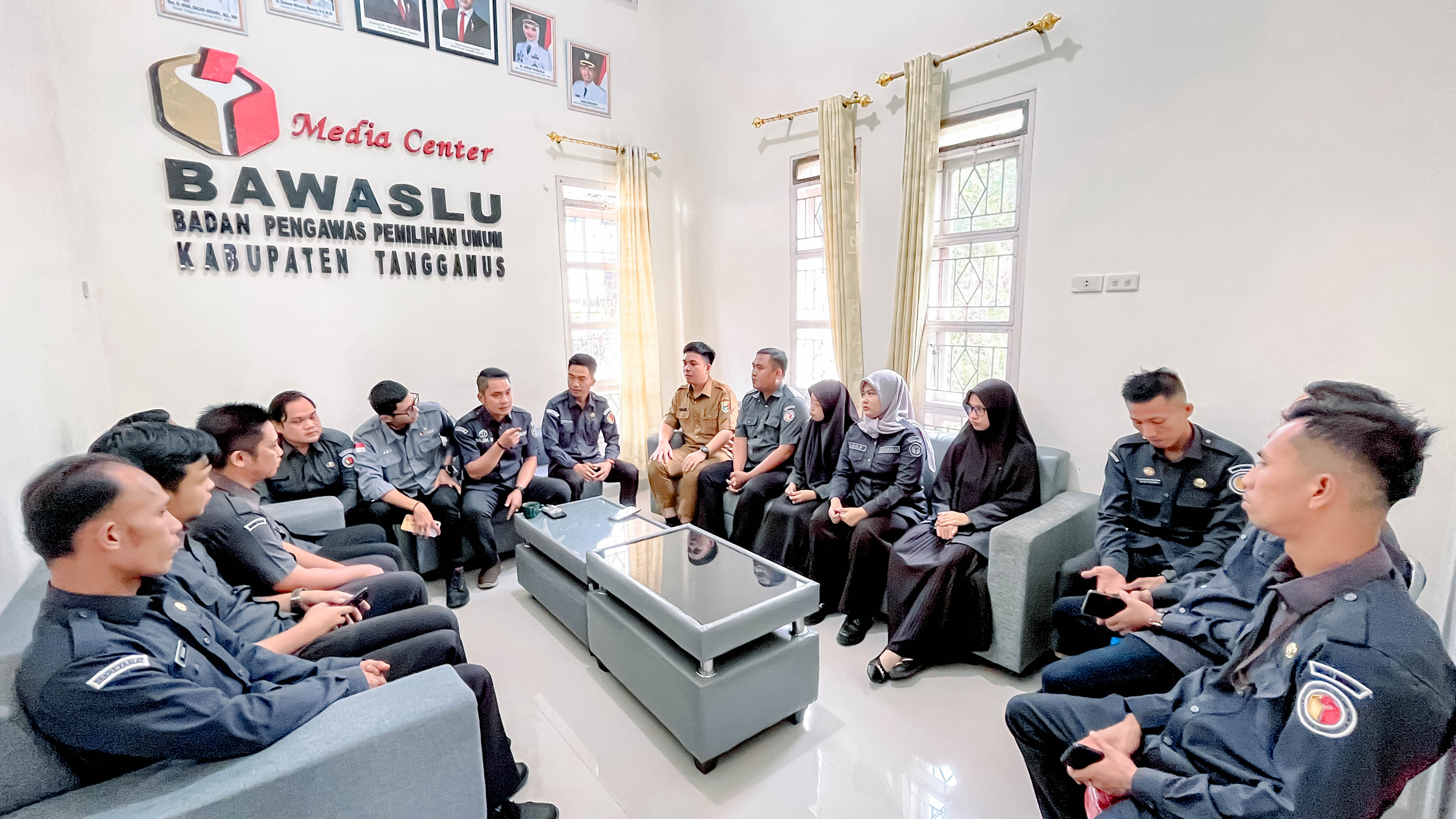 Bawaslu Tanggamus Perkuat Soliditas Internal di Masa Non Tahapan Pemilu
