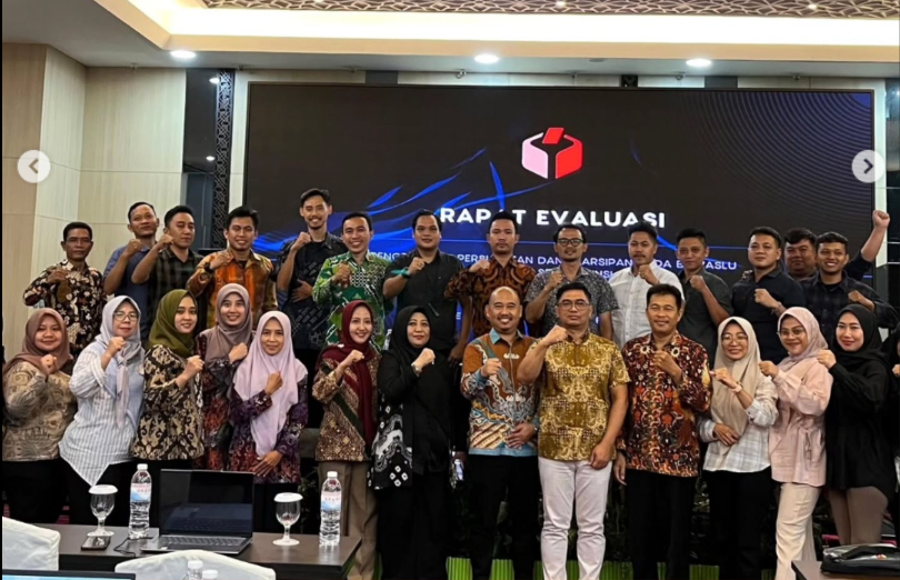 Ketua Bawaslu Tanggamus Hadiri Rapat Evaluasi Pengelolaan Persuratan dan Kearsipan Bawaslu se-Provinsi Lampung