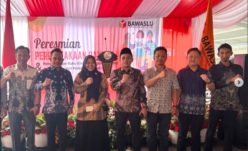 Bawaslu Tanggamus Hadiri Peresmian Perpustakaan Bawaslu dan Peluncuran Buku Kinerja Pengawas AdHoc di Jakarta