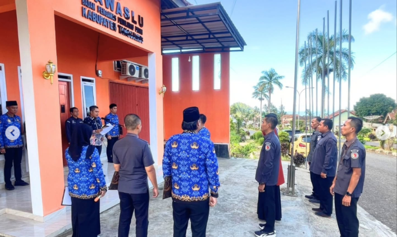 BAWASLU KABUPATEN TANGGAMUS GELAR UPACARA PERINGATAN HARI KEBANGKITAN NASIONAL 2025