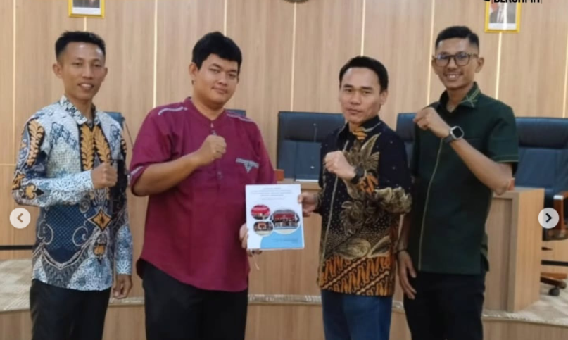 Bawaslu Kabupaten Tanggamus Serahkan Laporan Akhir Divisi Penanganan Pelanggaran Pemilihan Kepala Daerah Tahun 2024 ke Bawaslu RI