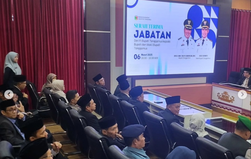 Anggota Bawaslu Tanggamus Hadiri Serah Terima Jabatan Bupati dan Wakil Bupati Tanggamus Terpilih Periode 2025–2030