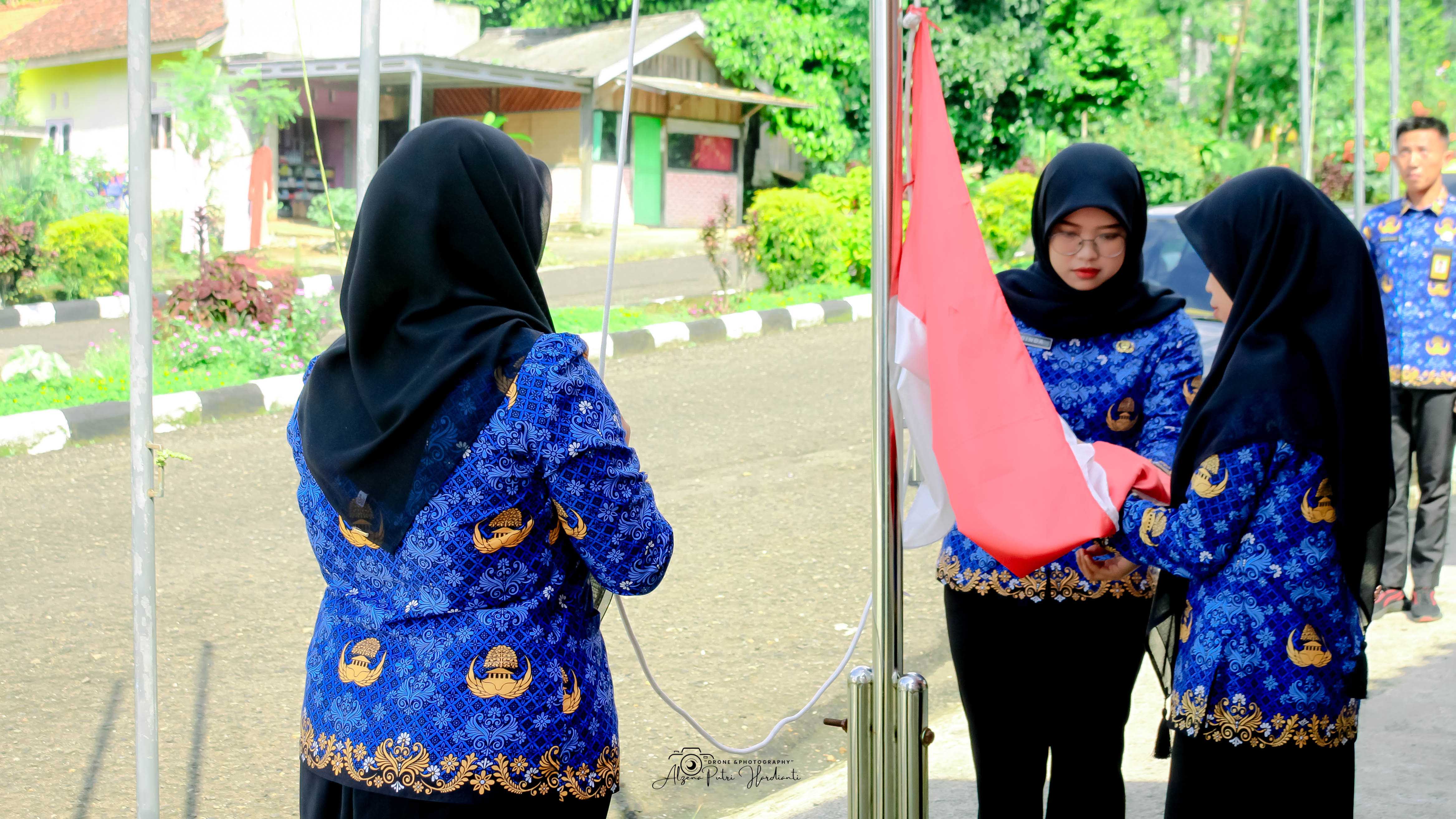Bawaslu Tanggamus Peringati Hari Ibu ke-97, Teguhkan Peran Perempuan Menuju Indonesia Emas 2045