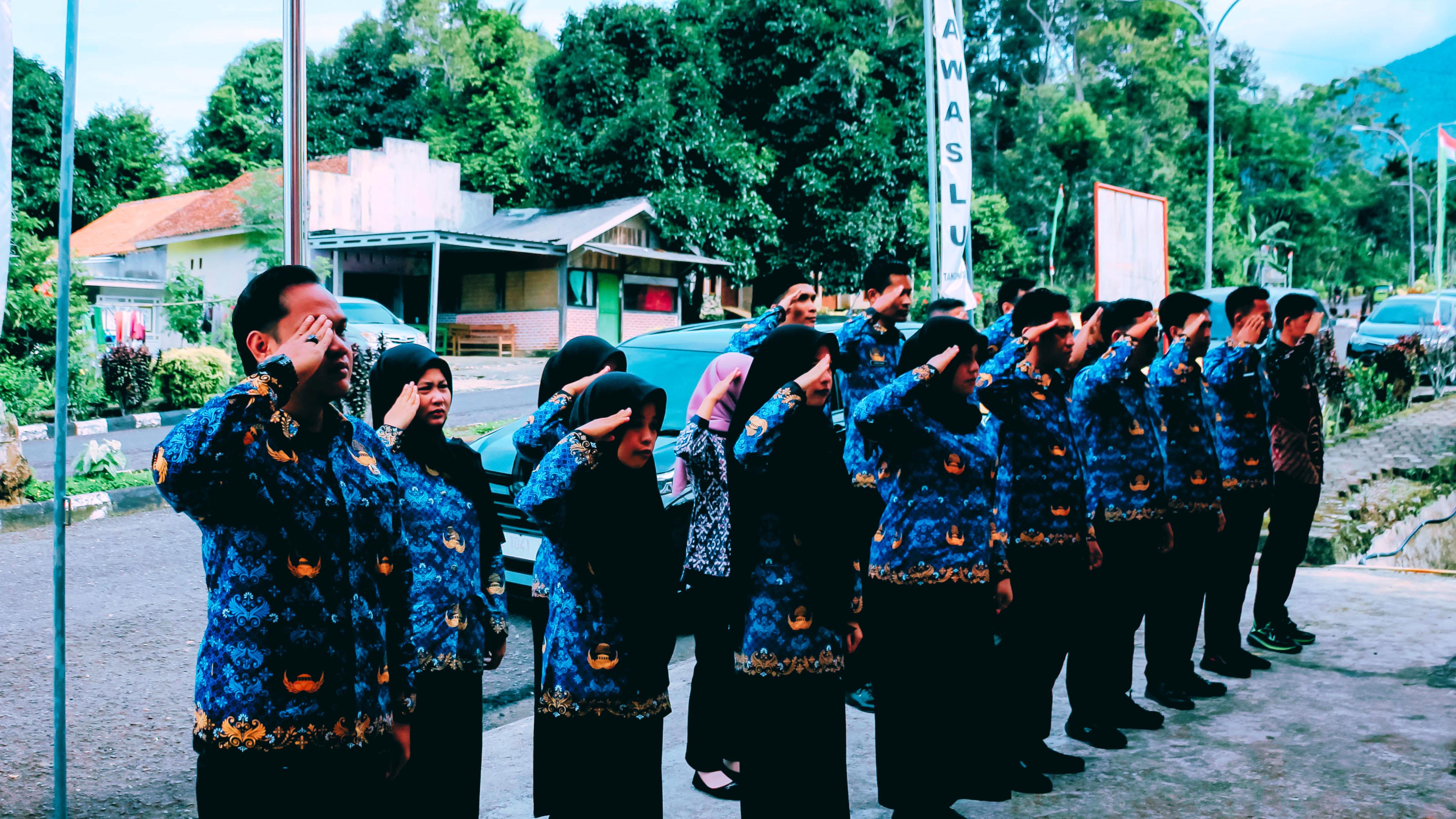 Bawaslu Tanggamus Gelar Apel Peringatan HUT ke-18 Bawaslu RI: Mengukuhkan Demokrasi