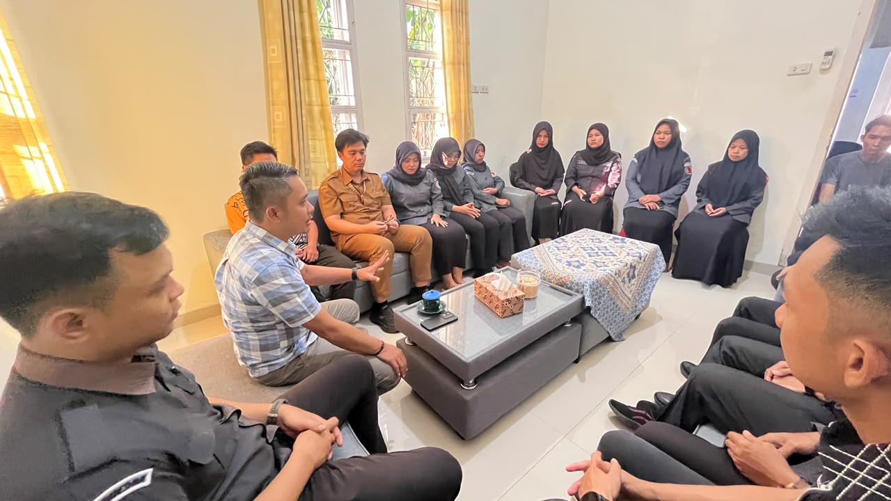 Ketua Bawaslu Tanggamus: Evaluasi Program Kerja Menjadi Kunci Penguatan Kinerja Kesekretariatan