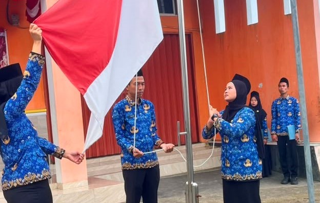 Bawaslu Tanggamus Gelar Upacara HUT ke-81 RI, Kobarkan Semangat Pengabdian dan Demokrasi