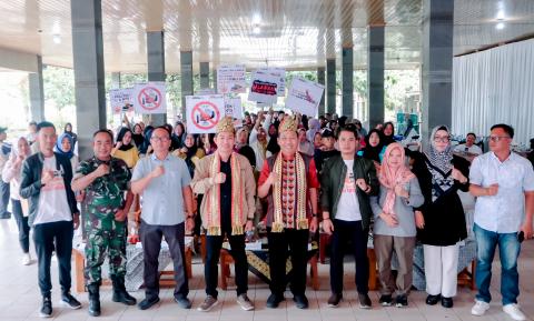 WARGA BAROS TOLAK POLITIK UANG