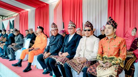 Ketua Bawaslu Tanggamus Hadiri Upacara Pengibaran Bendera HUT ke-80 RI