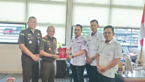 Bawaslu Kabupaten Tanggamus Lakukan Audiensi dengan Kejari Tanggamus sebagai Bentuk Apresiasi atas Kerjasama dalam Pemilihan 2024