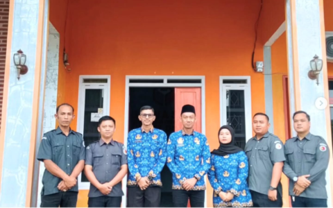 Koordinator Sekretariat Bawaslu Tanggamus Pimpin Apel Rutin, Tekankan Semangat Kebersamaan dan Dedikasi Kerja