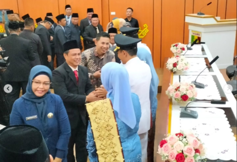Anggota Bawaslu Tanggamus Hadiri Serah Terima Jabatan Bupati dan Wakil Bupati Tanggamus Terpilih Periode 2025–2030