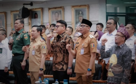 Ketua dan Koordinator Sekretariat Bawaslu Tanggamus Turut Hadiri Anugerah Keterbukaan Informasi Publik Provinsi Lampung 2025