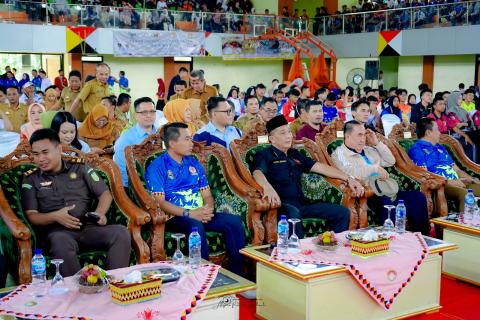 Bawaslu Tanggamus Hadiri Penutupan PORKAB 2025, Dukung Sportivitas dan Pengembangan Generasi Muda
