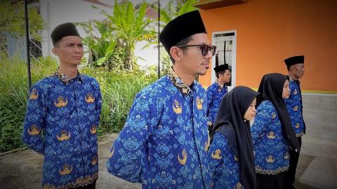 Peringati HUT ke-54 KORPRI, Najih Mustofa Ajak Pegawai Bawaslu Tanggamus Perkuat Rasa Syukur dan Profesionalitas