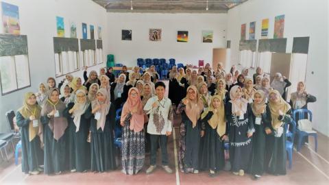 Bawaslu Tanggamus Jadi Narasumber Pelatihan Darul Arqom Nasyiatul Aisyiyah 1 di Gisting