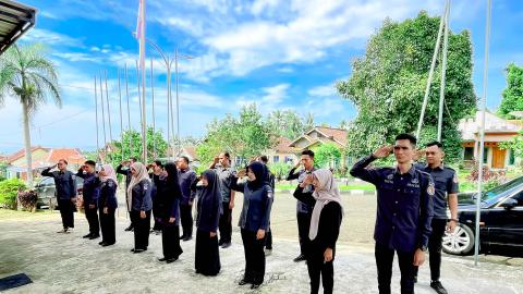 Apel Pagi Awali Tahun 2026, Bawaslu Tanggamus Teguhkan Semangat dan Komitmen Bersama