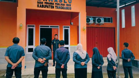 Awali Aktivitas Pasca Libur Idulfitri, Bawaslu Tanggamus Gelar Apel Senin Pagi