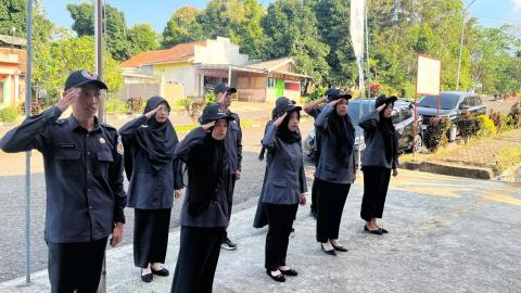 Bawaslu Kabupaten Tanggamus Gelar Apel Rutin, Perkuat Disiplin dan Tanggung Jawab Pegawai