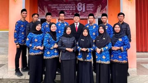 Bawaslu Tanggamus Gelar Upacara HUT ke-81 RI, Kobarkan Semangat Pengabdian dan Demokrasi