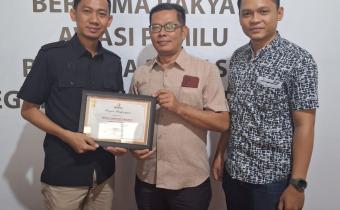 Widodo Wuryanto memberikan Penghargaan Serapan Terbaik kepada 5 (lima) Kabupaten/Kota. Badan Pengawas Pemilihan Umum Kabupaten Tanggamus menjadi salah satu yang mendapatkan Penghargaan Penyerapan Anggaran Terbaik Ke-3 se-Provinsi Lampung. Penghargaan ini diberikan langsung oleh Widodo Wuryanto kepada Koordinator Sekretariat Bawaslu Kabupaten Tanggamus, Alvindra, S.IP., M.IP.