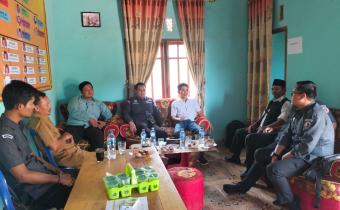 Tanggamus, 20 Januari 2024 - Proses rekrutmen calon Pengawas Tempat Pemungutan Suara (PTPS) di Kabupaten Tanggamus, khususnya di Kecamatan Cukubalak dan Limau, telah berjalan dengan lancar. Bawaslu Kabupaten Tanggamus secara intensif memonitor pelaksanaan rekrutmen ini guna memastikan bahwa calon PTPS yang terpilih memiliki kesiapan dan pengetahuan yang memadai dalam menjalankan tugasnya saat pemilihan umum nanti.
