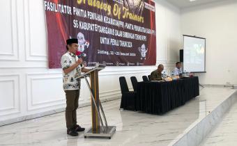 Anggota Badan Pengawas Pemilihan Umum (Bawaslu) Kabupaten Tanggamus, Wedi Yansyah, turut hadir sebagai narasumber dalam kegiatan ini. Dalam paparannya, Wedi Yansyah menyampaikan pentingnya peran KPPS sebagai ujung tombak dalam menjaga keberlangsungan proses demokrasi di tingkat grassroots.