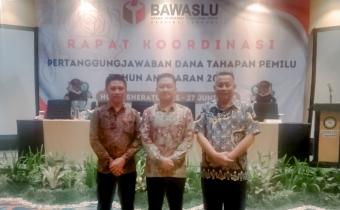 BAWASLU KABUPATEN TANGGAMUS HADIRI RAPAT KOORDINASI PERTANGGUNGJAWABAN DANA TAHAPAN PEMILU TAHUN ANGGARAN 2024