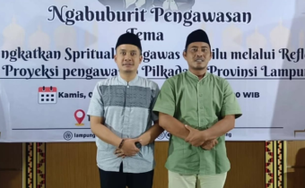 Ketua dan Anggota Bawaslu Kabupaten Tanggamus Hadiri “Ngabuburit Pengawasan” Bersama Bawaslu Provinsi Lampung