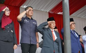 Ketua Bawaslu Tanggamus Hadiri Upacara Peringatan HUT ke-29 Kabupaten Tanggamus